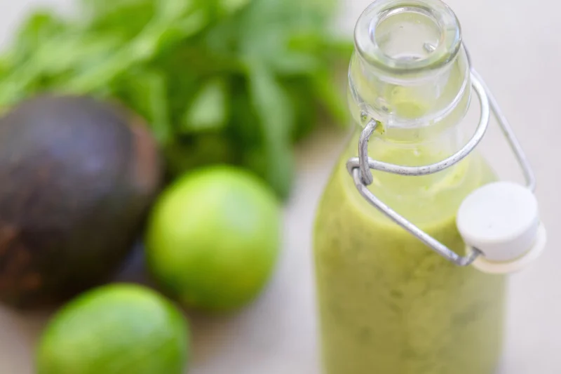 Avocado Cilantro Lime Dressing {Paleo, Vegan, Whole30)