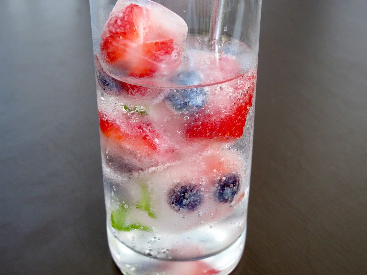 Berry Mint Ice Cubes
