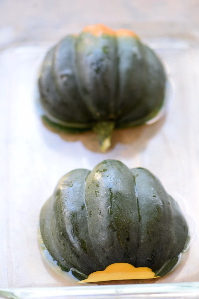 Baked acorn squash.jpg