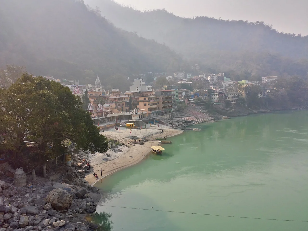 Rishikesh Ashrams, Yoga and Food