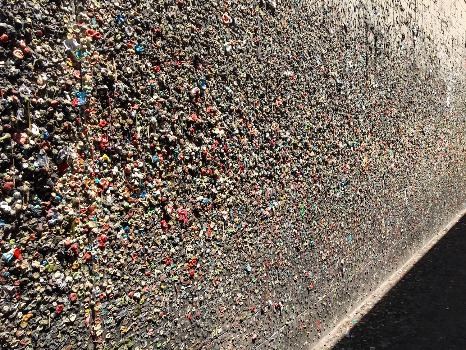 SLO Bubblegum Alley.jpg