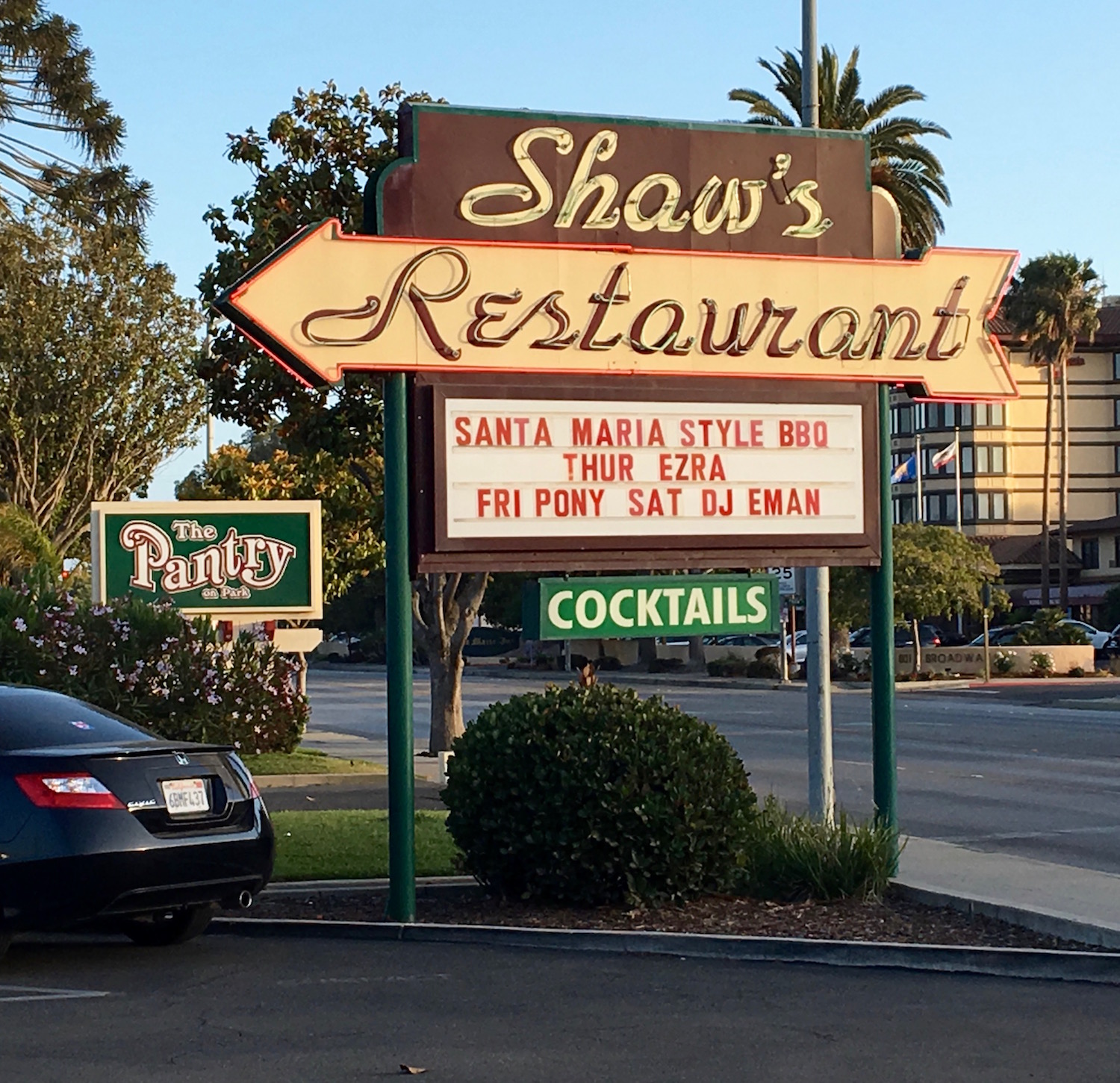 Shaw's Steakhouse.jpg
