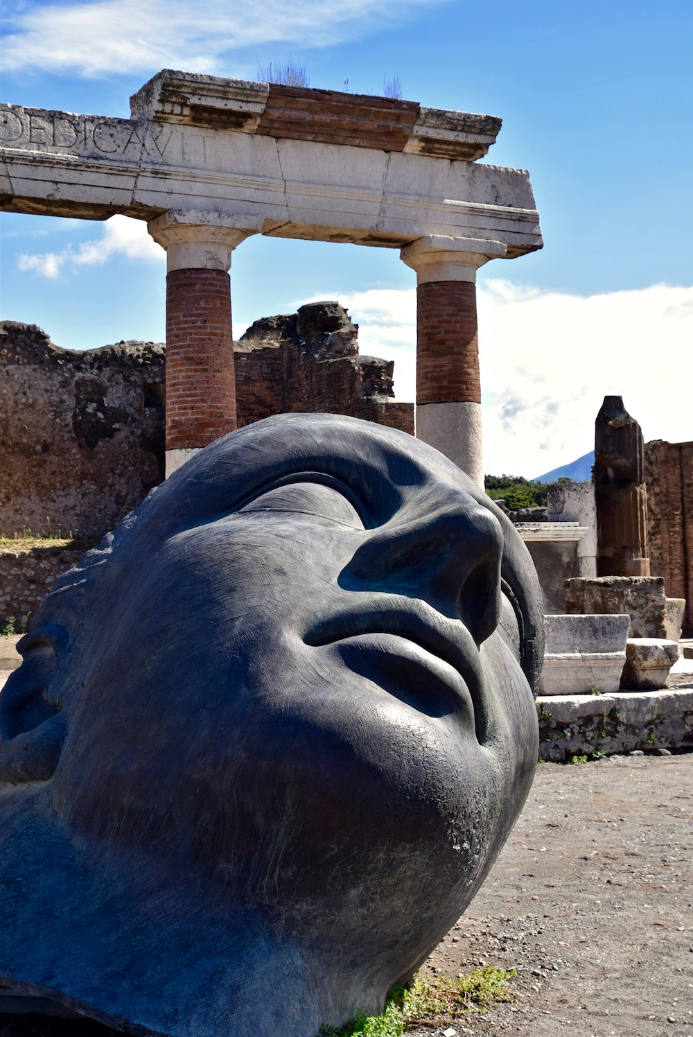 Pompeii Statue head.jpg