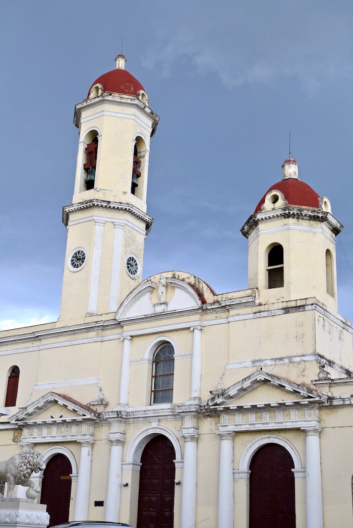 Cienfuegos church.jpg