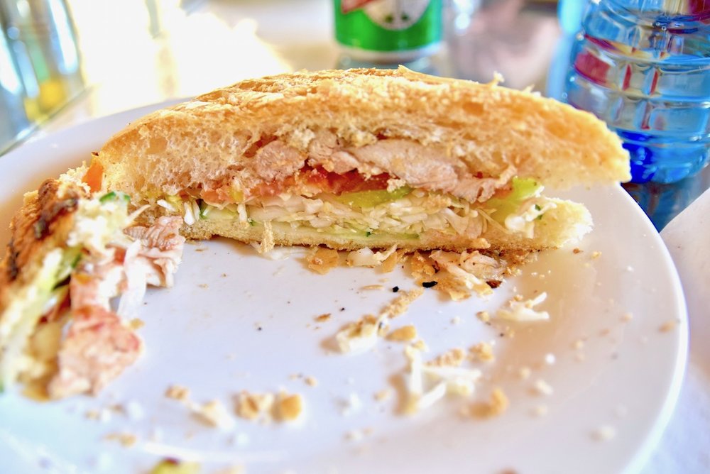 El Bily sandwich Vinales.jpg