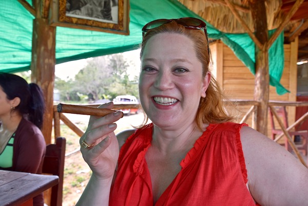 Vinales cigar smoking farm.jpg