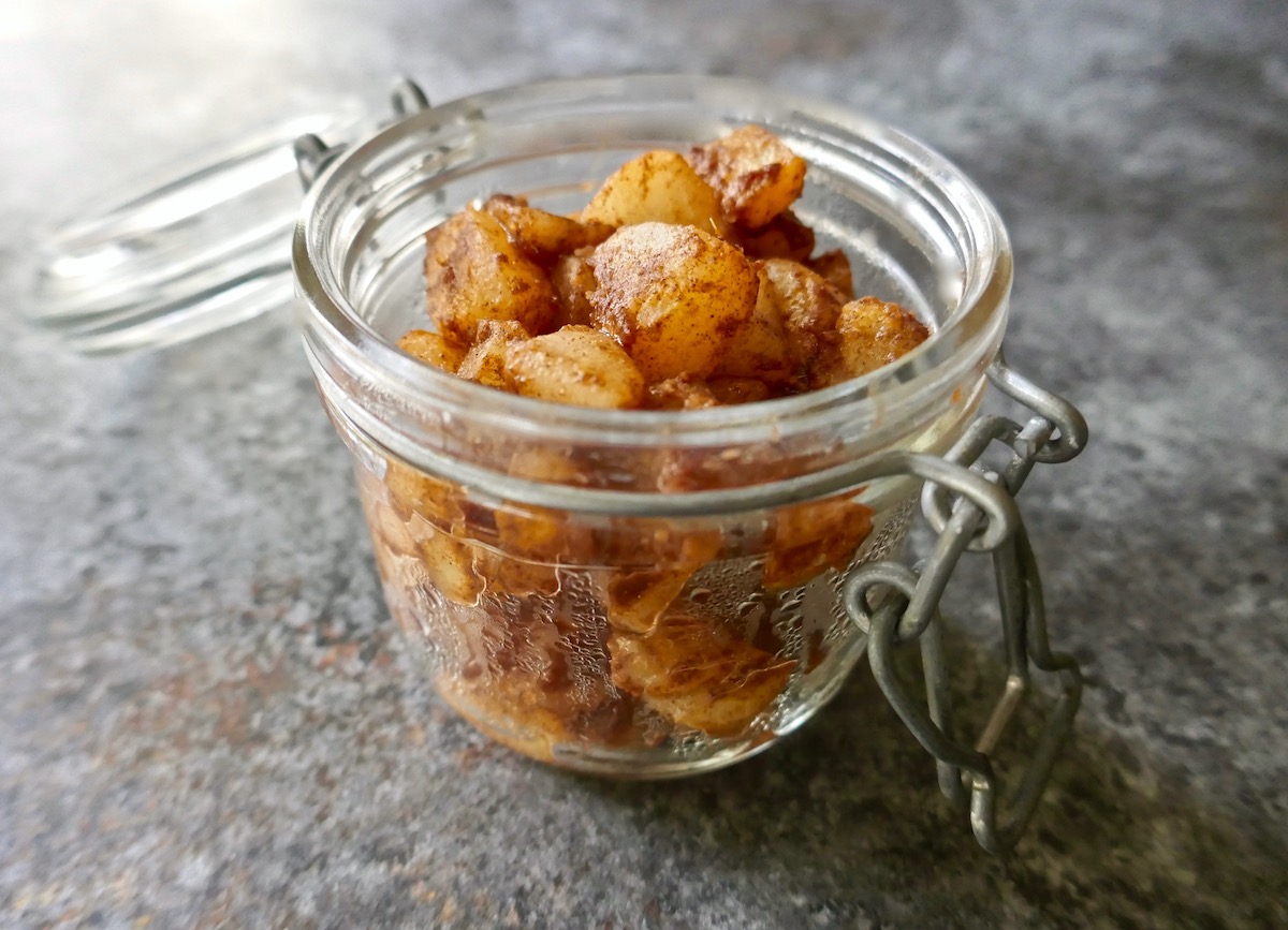 Sugar Free Pear Compote {Paleo, Vegan}