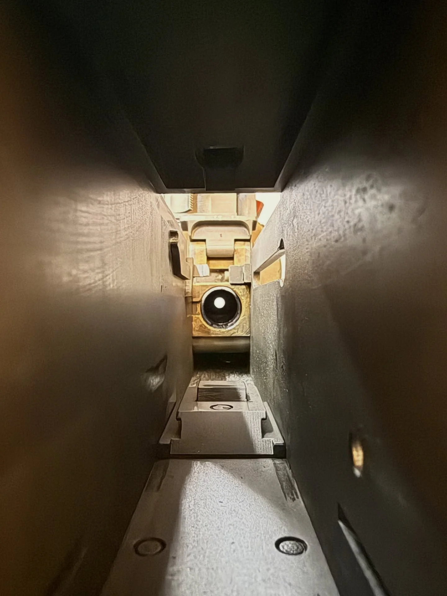 Doin Hood Shit for work, ooo la la la it’s the way that you feel when you know it’s real. Extra points for who can tell me why the difference. Comment down below. #xdman #pewprofessional #rifle #pewpew #machinegun #1918 #browning #gunsmit