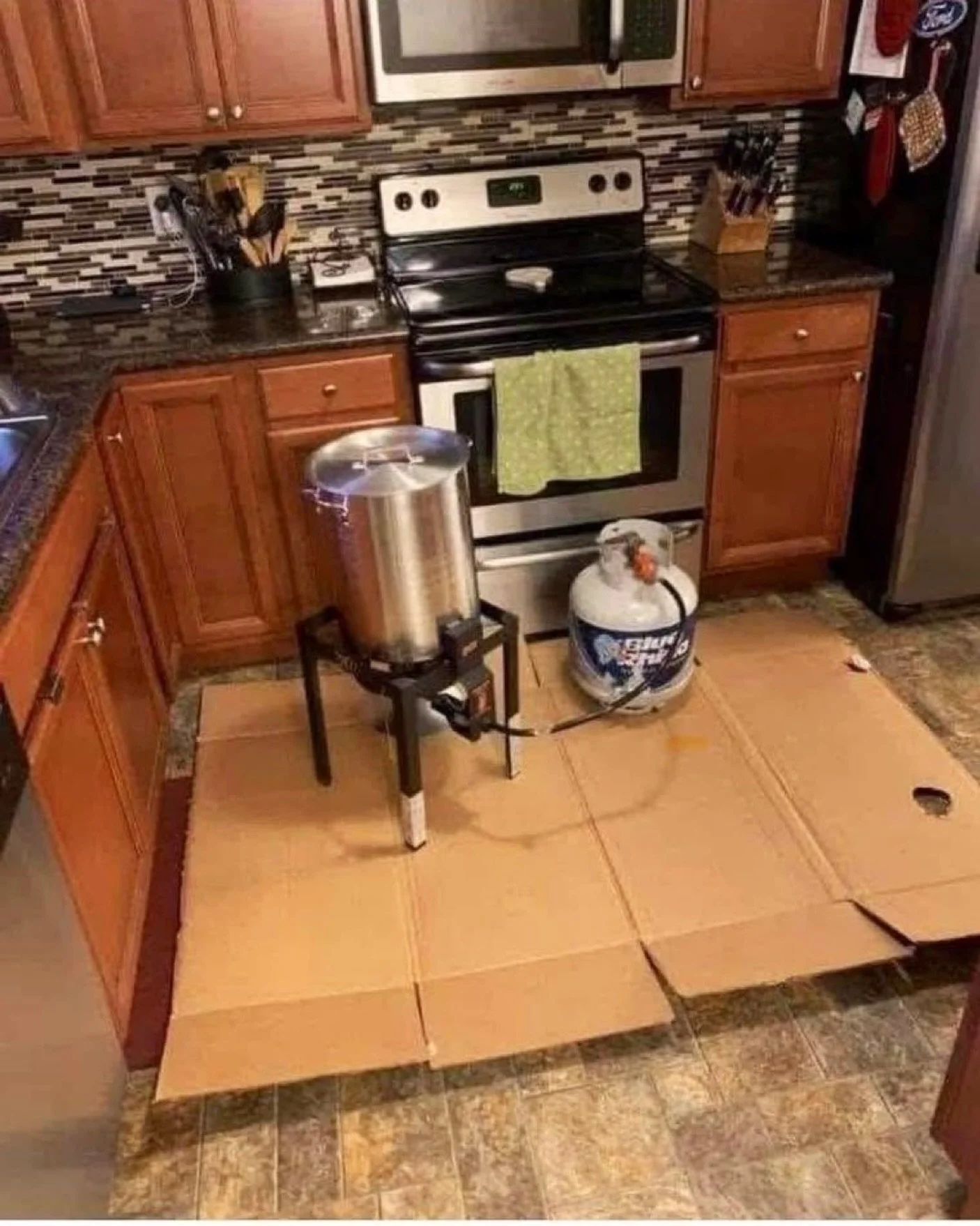 Fixing to drop the first bird, I like to do them early to get a jump start since it takes forever to defrost as you fry them #xdman #turkey #deepfry #thanksgiving #food #chef #holiday #family #homecooking #eat #eating #instagram