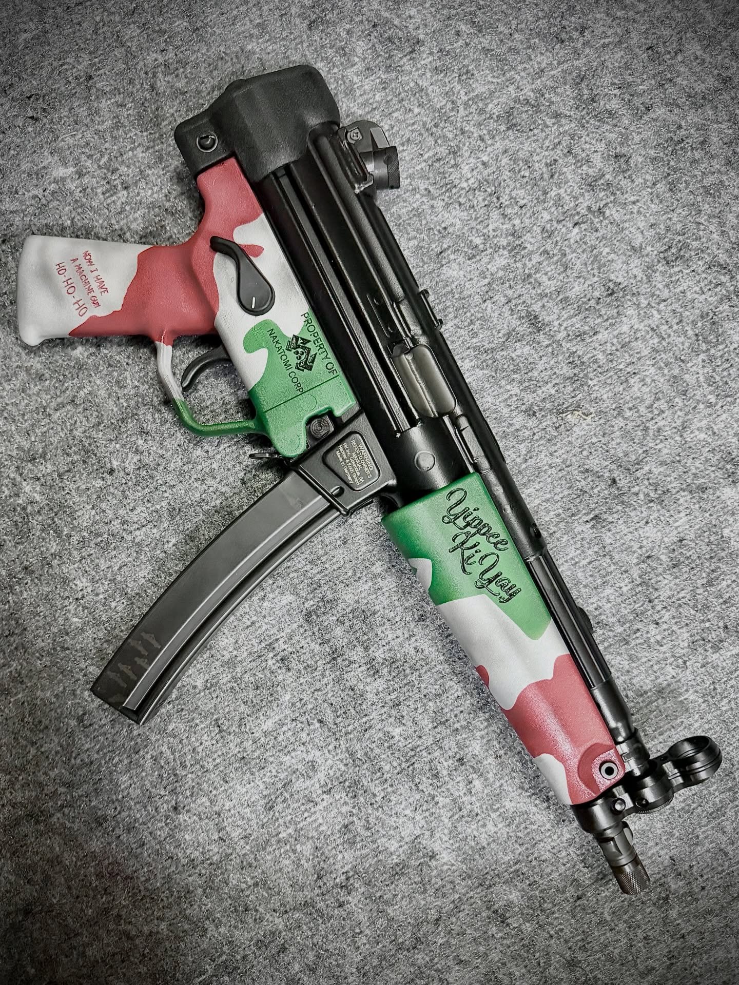 yippee ki-yay It&rsquo;s that time of the year! Don&rsquo;t forget to scrunch your toes into fists in the carpet. #xdman #Christmas #mp5 #diehard #hk