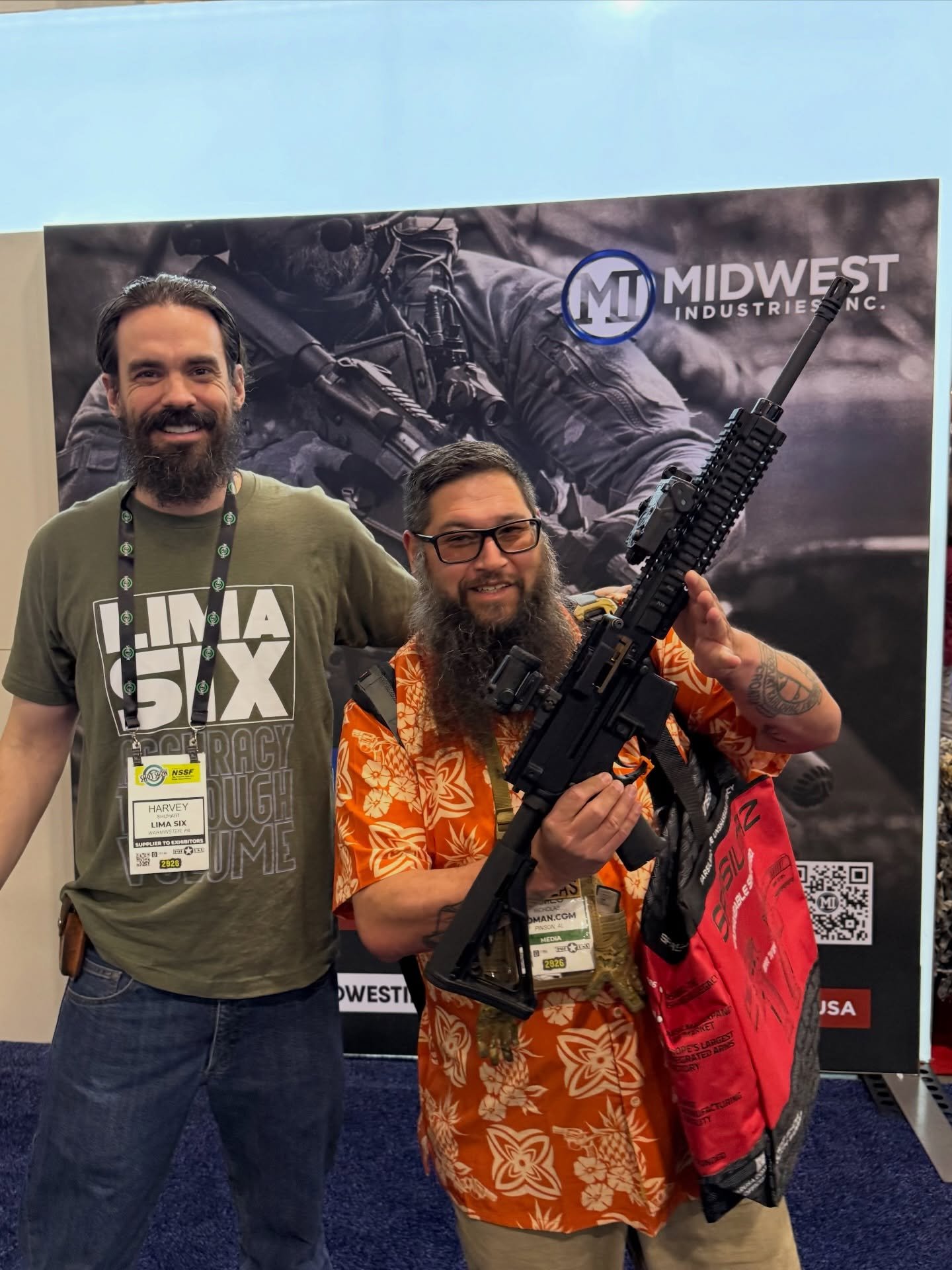 Got to finger the @lima_six_beltfeds, I promise Q1 26 I will have one! #shotshow #guns #pewpew #pewprofessional