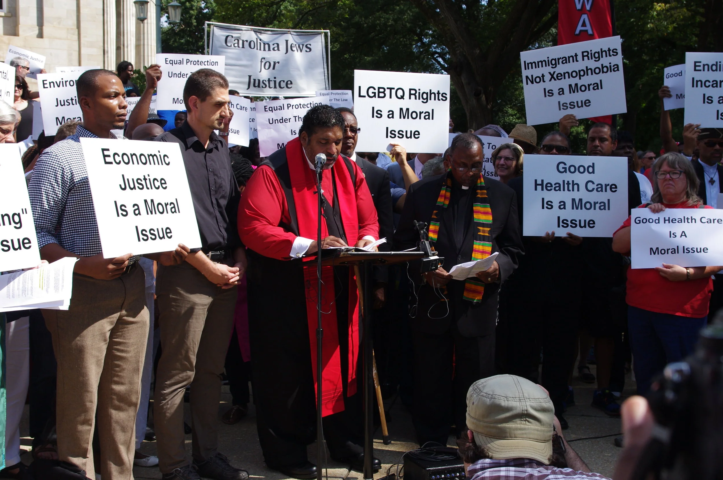 Protestors in 31 State Capitols Deliver “Higher Ground Moral Declaration” to Governors during National Day of Moral Action September 12, 2016