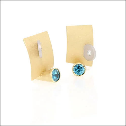 Style #23311057 Blue Zircon Geometric Earrings, 18KY & Platinum