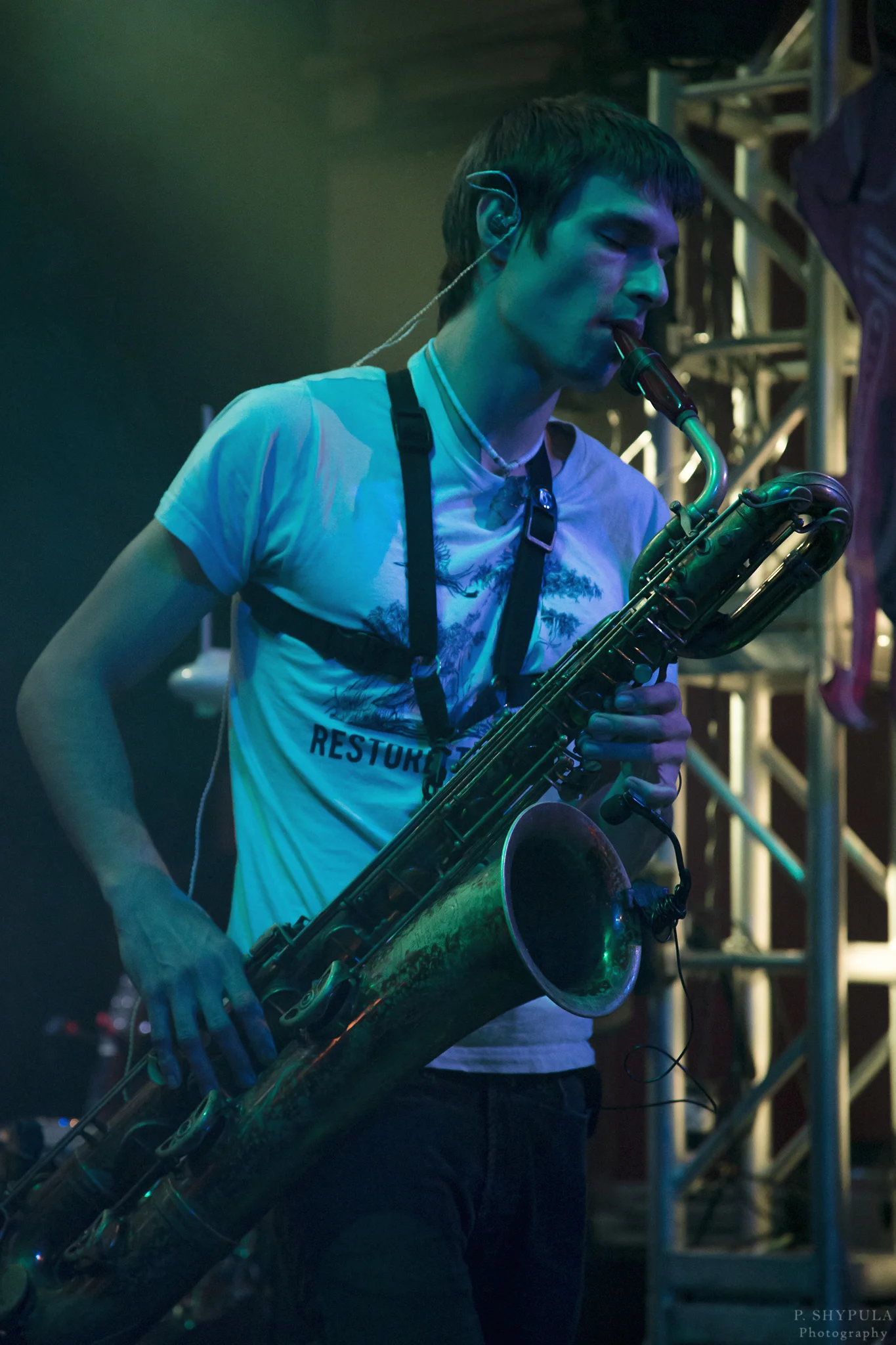 Wenzl McGowen of Moon Hooch