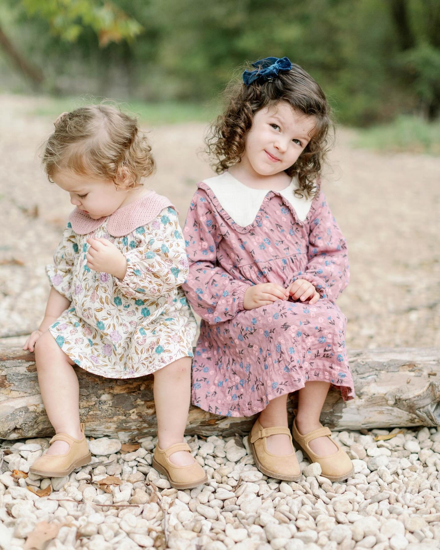 Cutie sisters! 💗💗