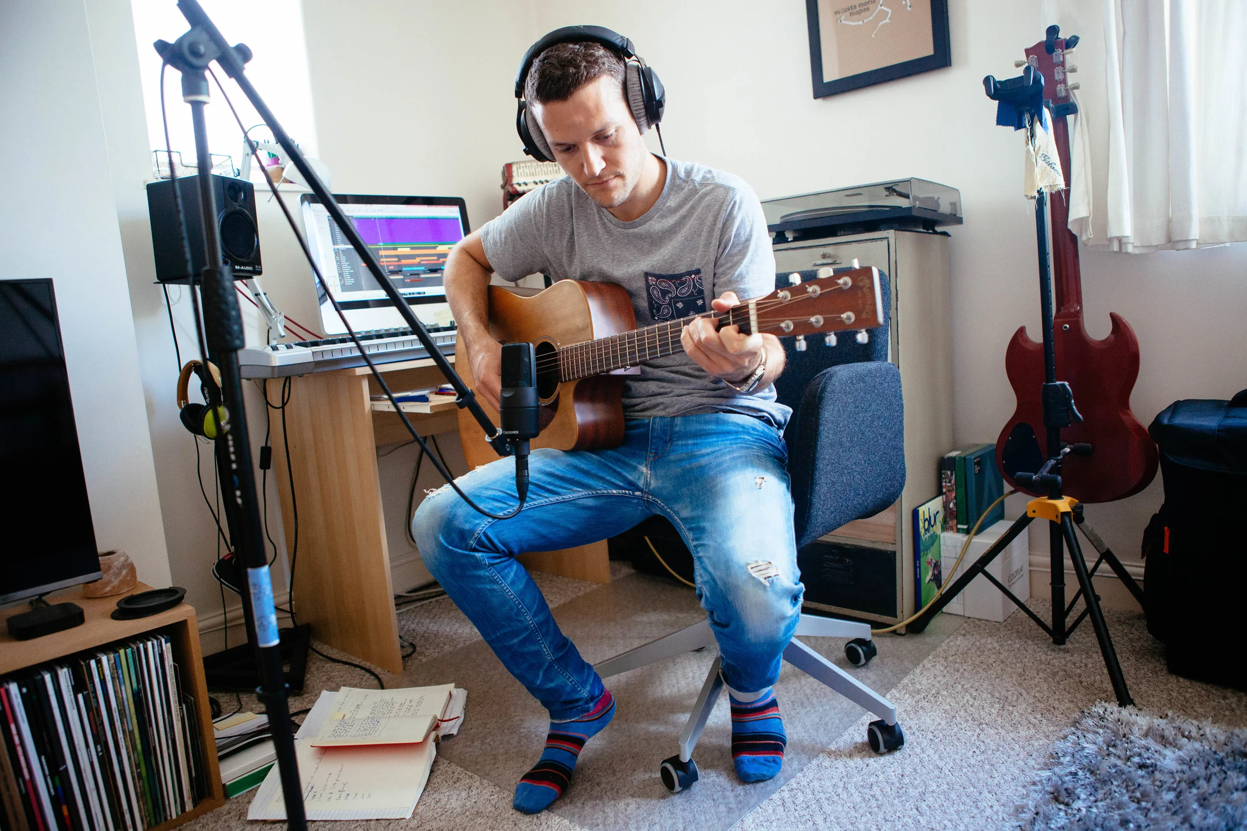 Guy studio-1.jpg