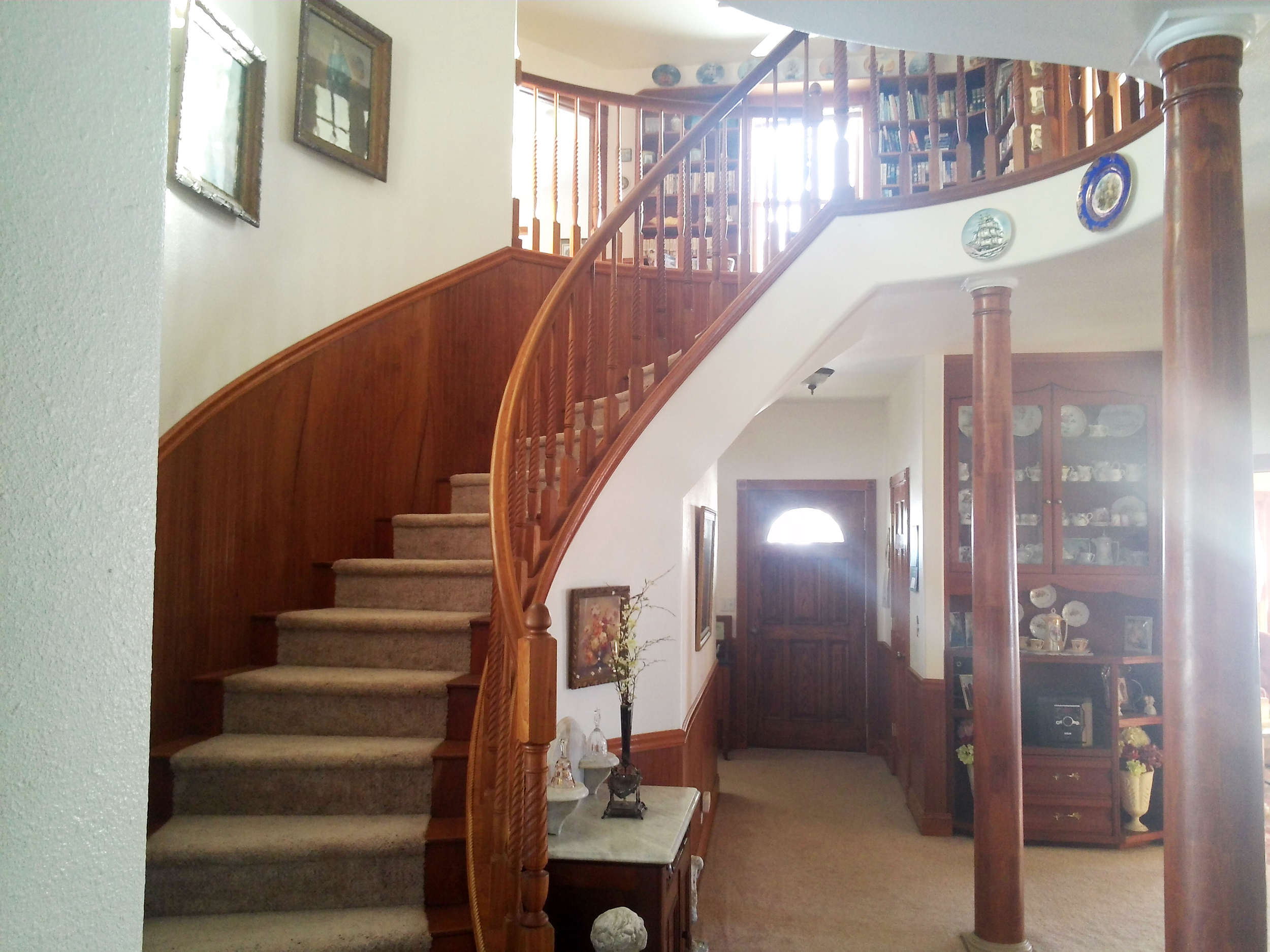 Entry Way 2.jpg