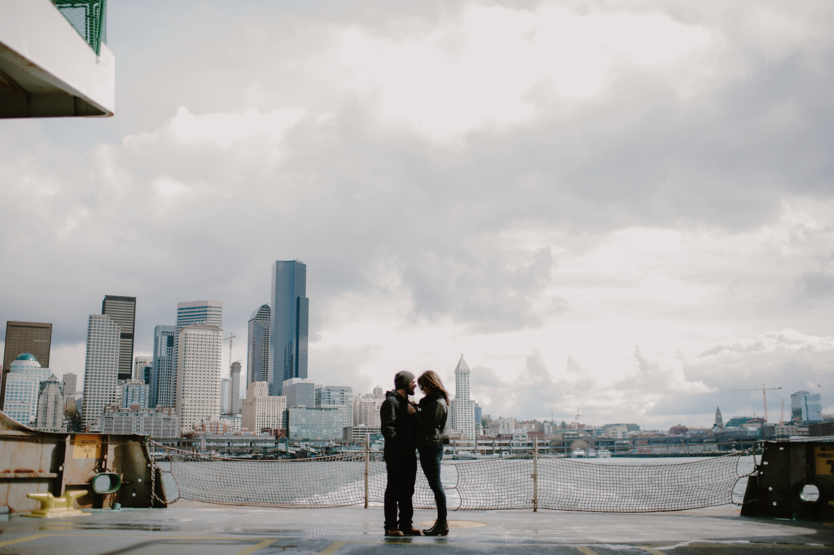 kristenmarieparker_ferryanniversarysessionolympicpeninsula-5.jpg