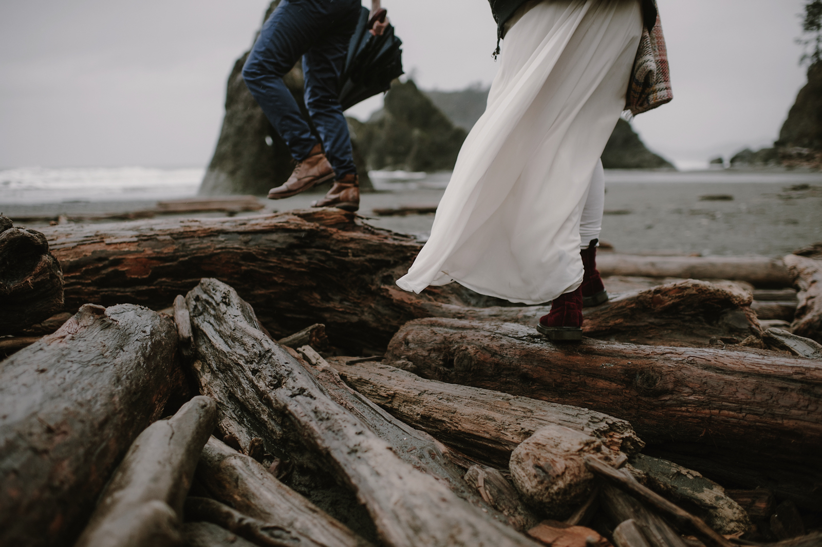 kristenmarieparker_olympicnationalpark_samesex_elopement_rainy-74.jpg