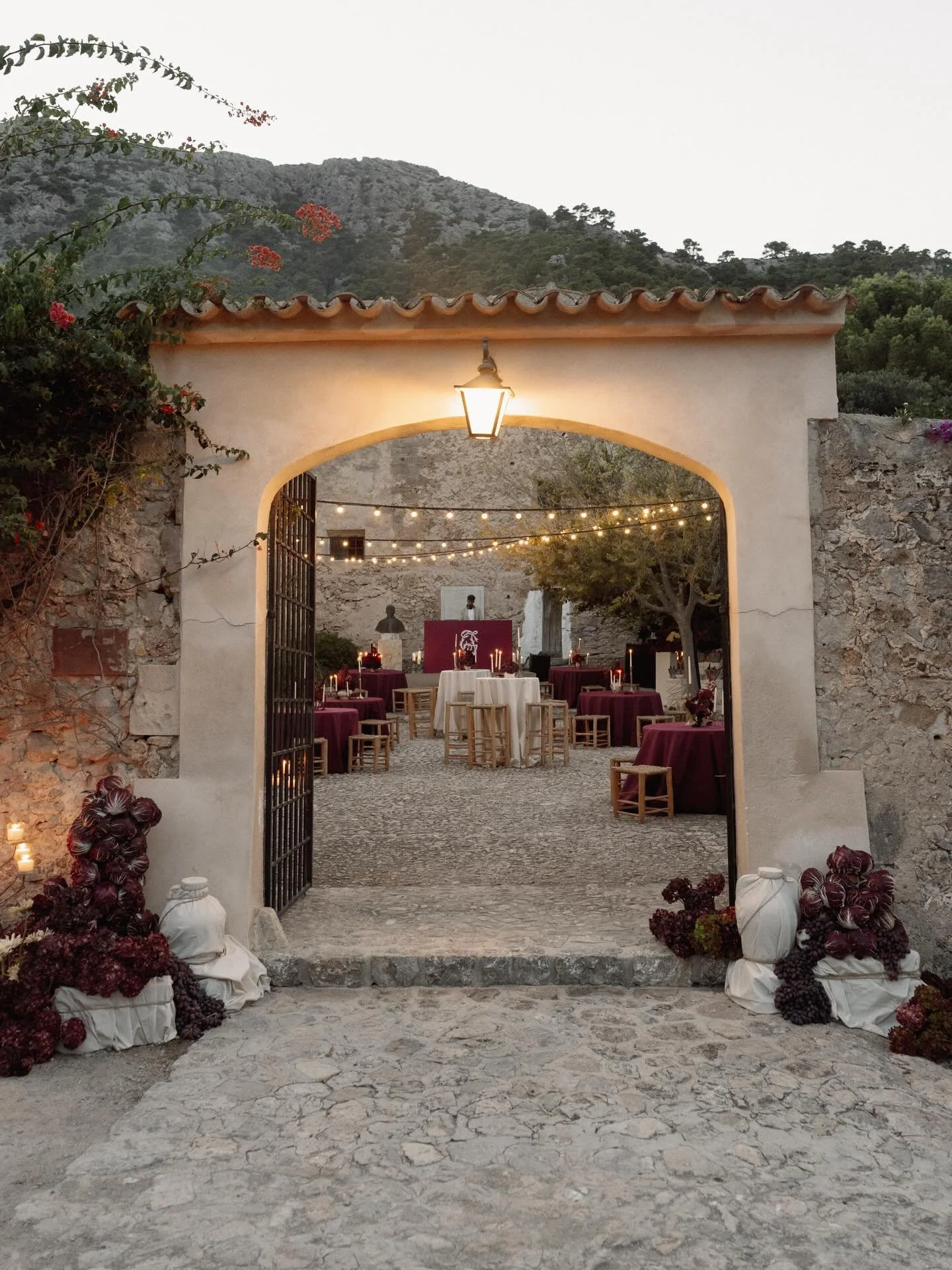 After their rehearsal dinner, J+G and guests moved to the historic finca set up above the vineyards for food and dancing (music provided by @thephlyboyz). 

WP &amp; Design @millepapillons
Photography @kristenmarieparker
Videography @huma06_photograp