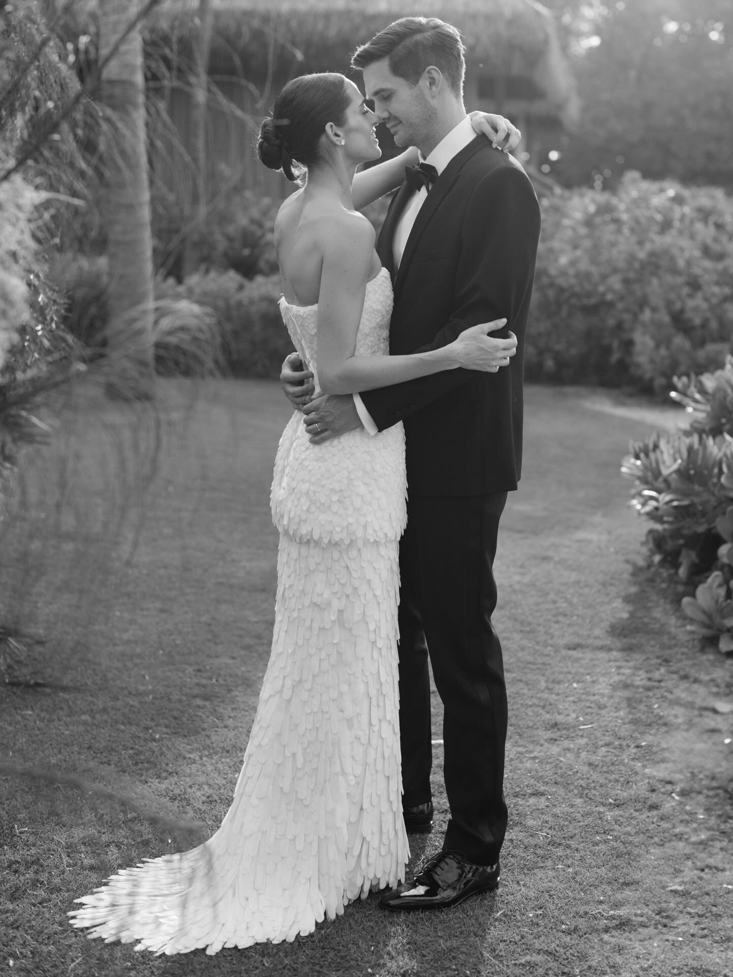 Getting to photograph @alexakdell and Fred&rsquo;s wedding at @konavillagerosewood last year was such a highlight. Her @schiaparelli gown was a work of art. Seen in @vogueweddings.