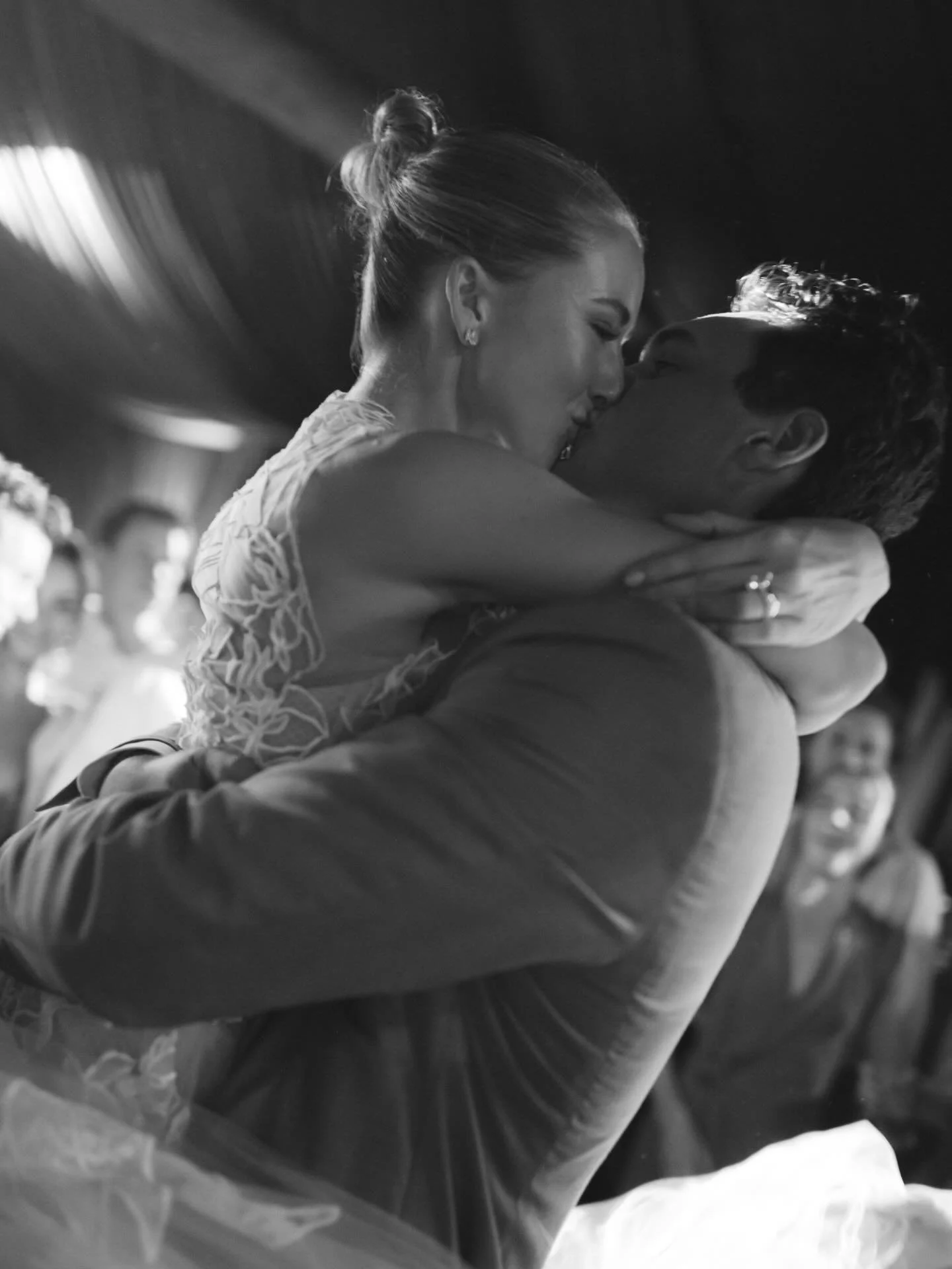 A good time in 20 frames. 

@shelbyhjenkins
@carterjjenkin

Planning and Design: @lisagorjestani @deplauren
Photography: @kristenmarieparker
Florals: @pinacate0202
Tabletop: @casadeperrin
Stationery: @nubo_studio
Placecards: @yonderdesign
Rentals: @p