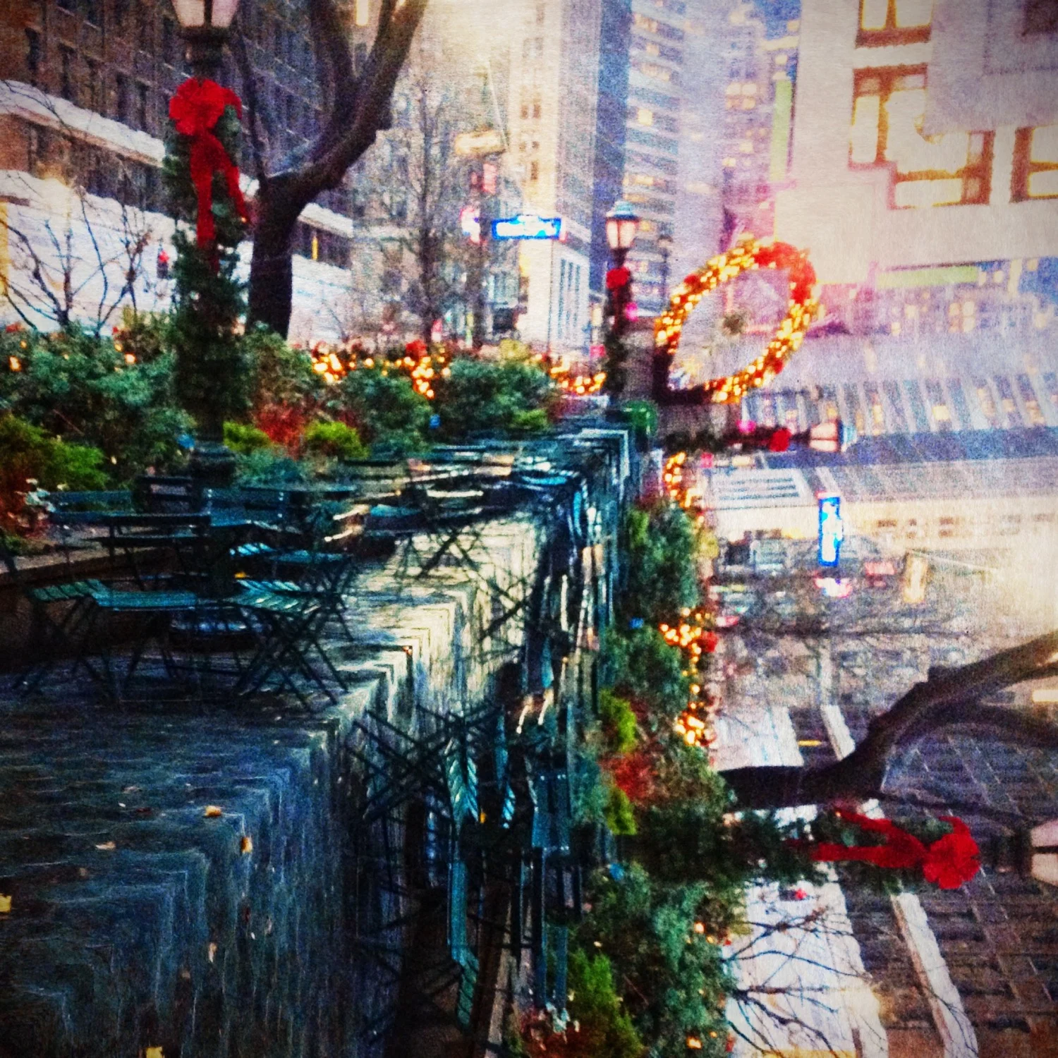 127-Blink-Mirrorgram A Tree.JPG