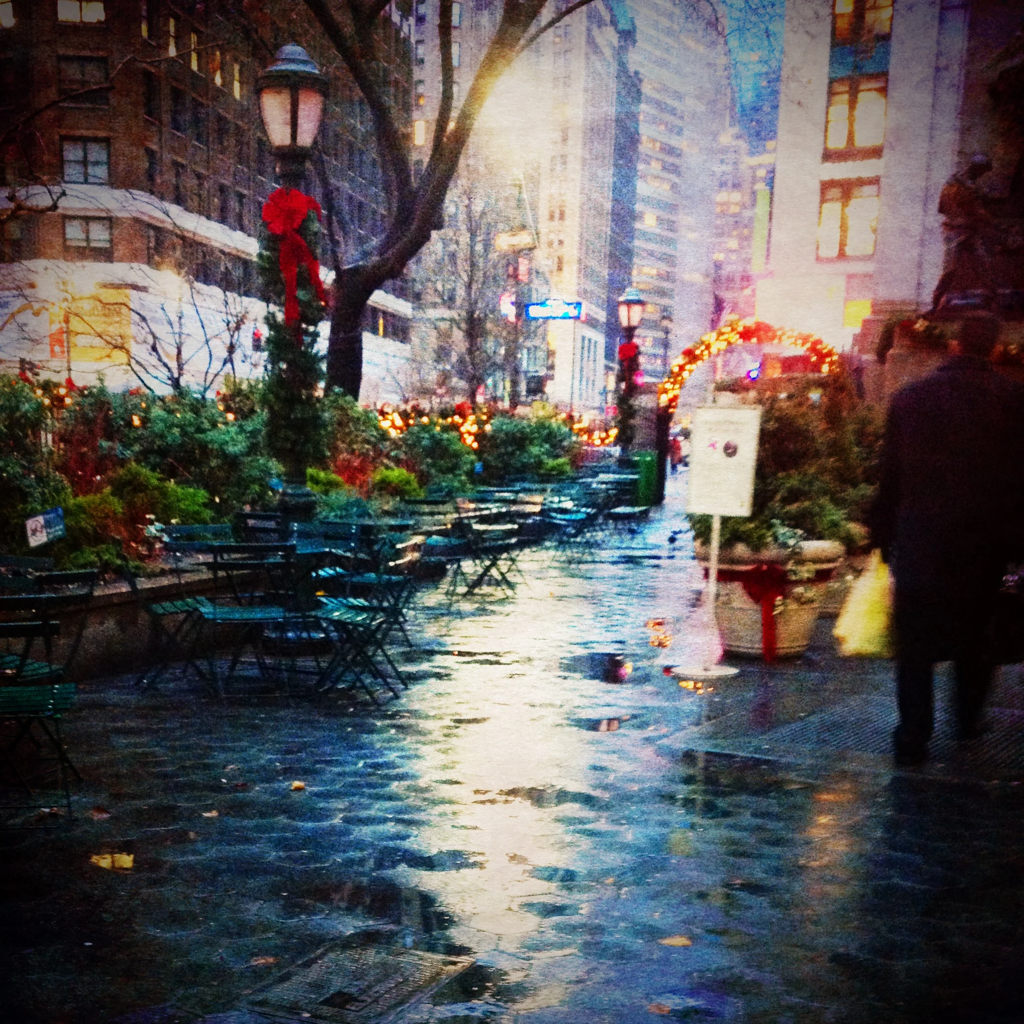 131-Blink-Holiday Crossroad.JPG