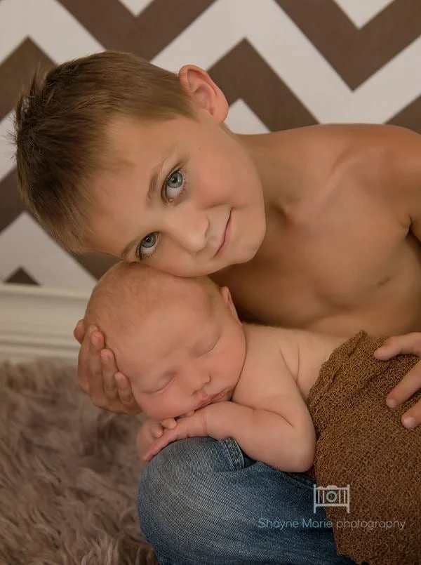 12002283_918297794915779_8480429138704558693_n.jpg