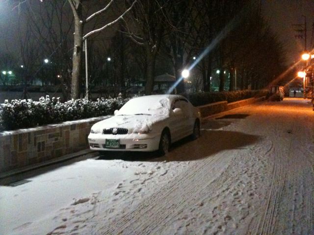 And the snow comes down in Seoul