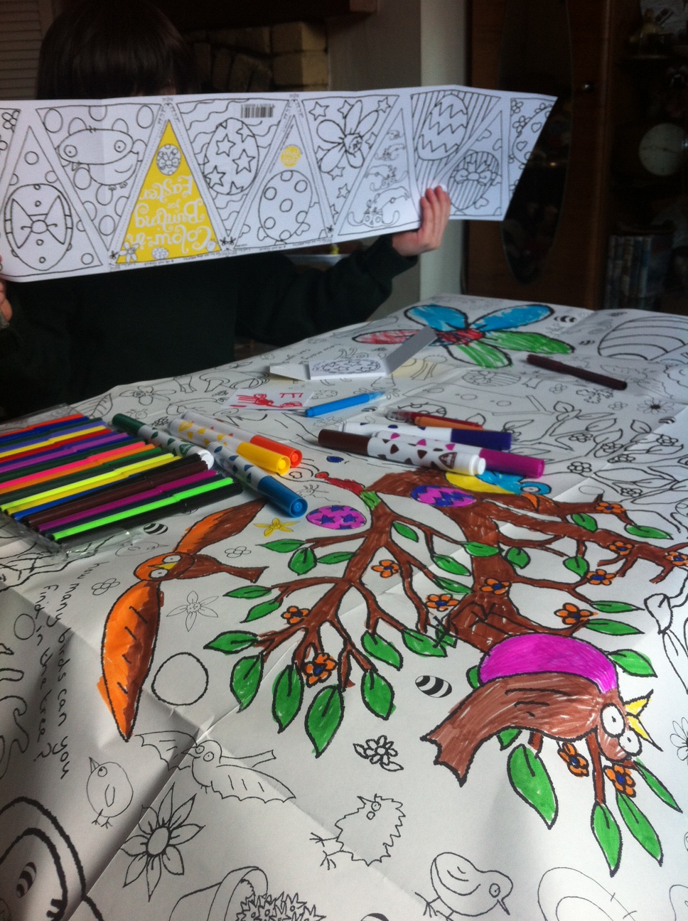 Eggnogg Colouring In Tableware- Doodley Fun for All Ages