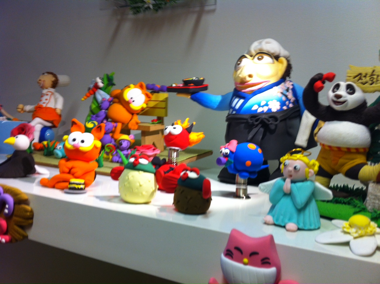 The World of Kitsch Visits Jumping Clay