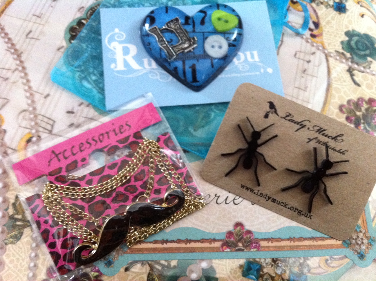 The HUGE £200+ World of Kitsch 3rd Birthday Giveaway