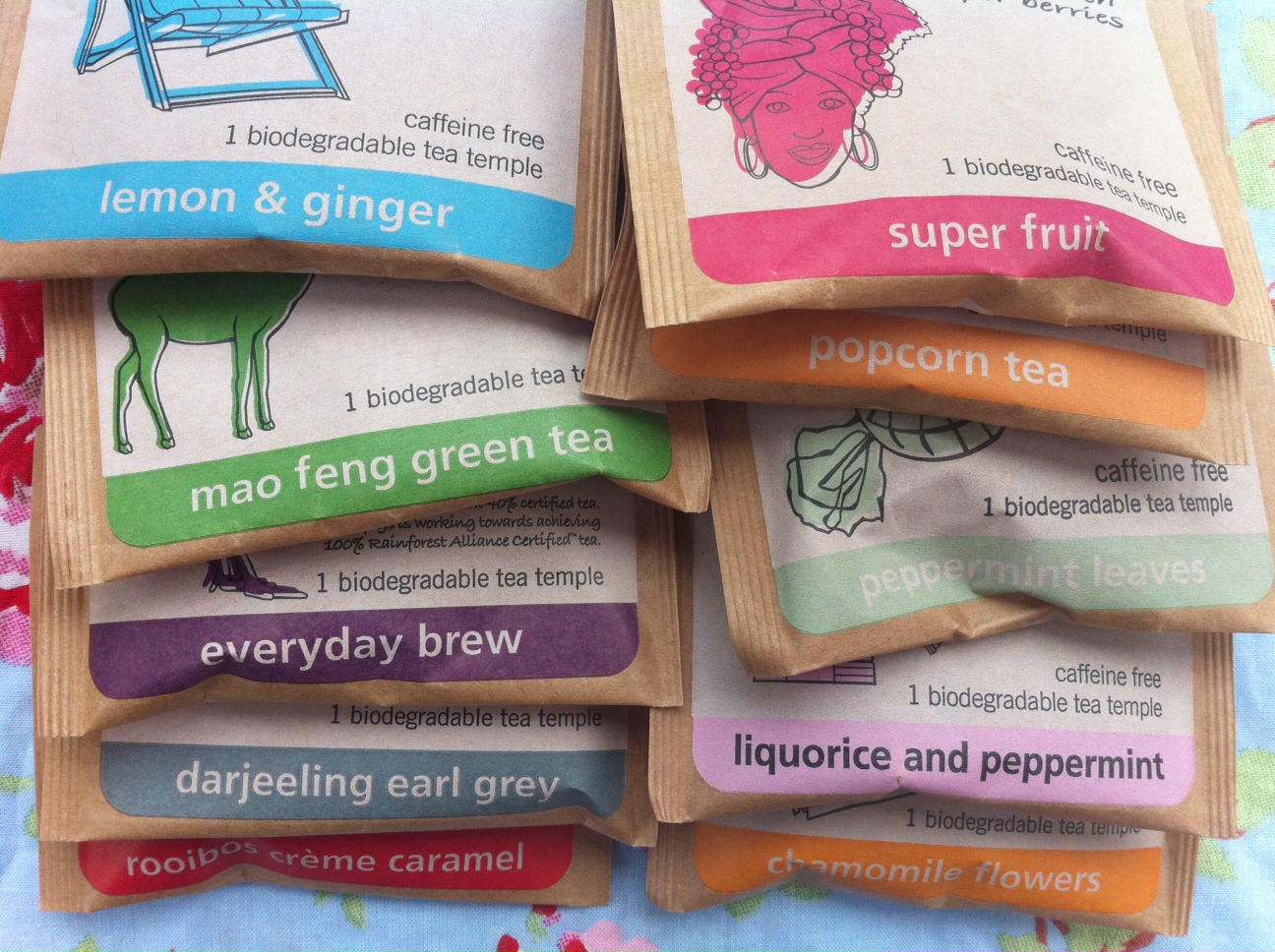Popcorn & Chocolate Teas? That'll be teapigs. 15% off orders, Exclusively for World of Kitsch readers.