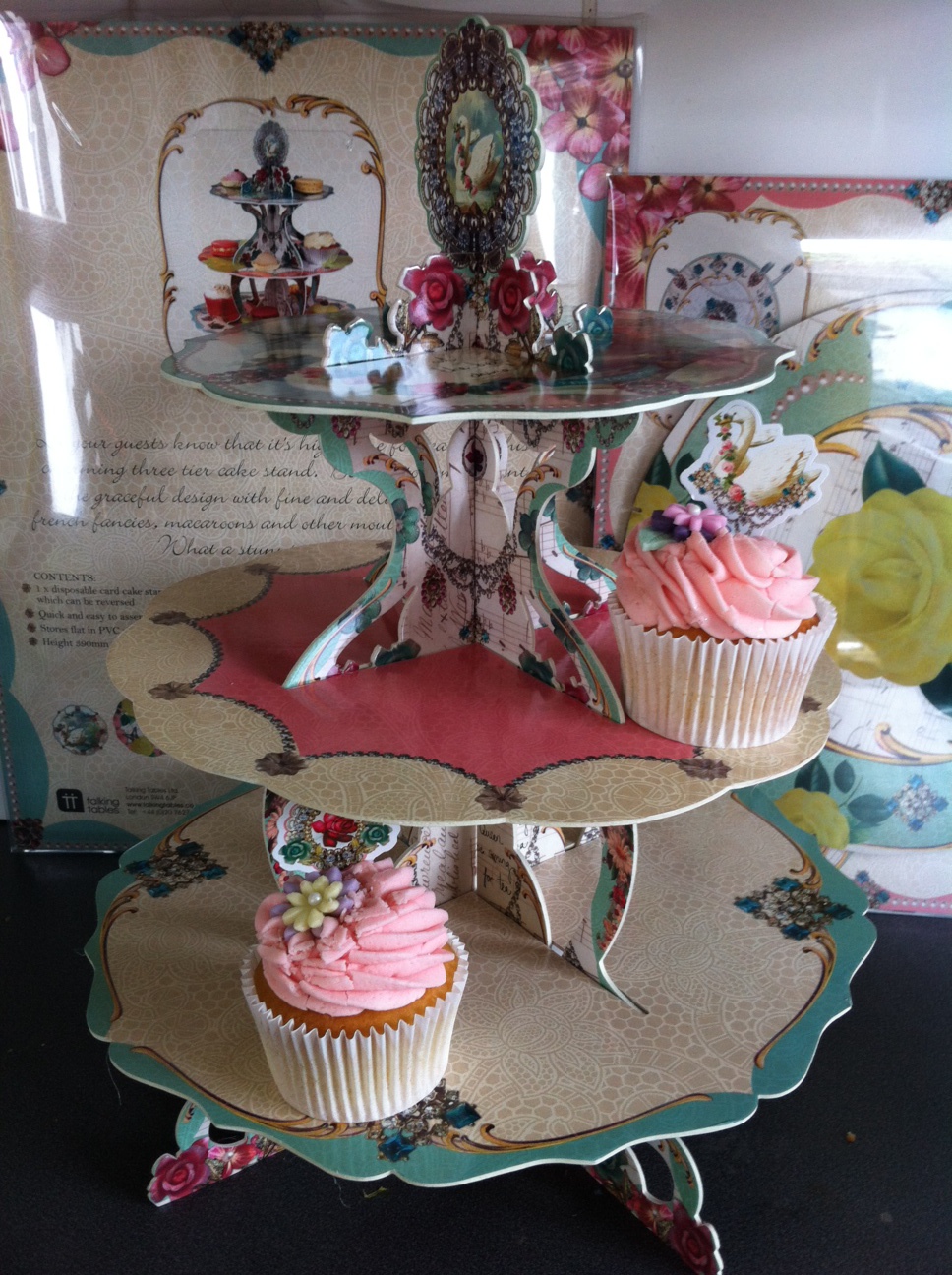 Cupcake Bakers, Prepare to Drool. Glorious Cake Stands from Talking Tables