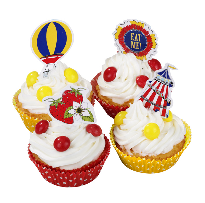 Cupcake Bakers, Prepare to Drool. Glorious Cake Stands from Talking Tables