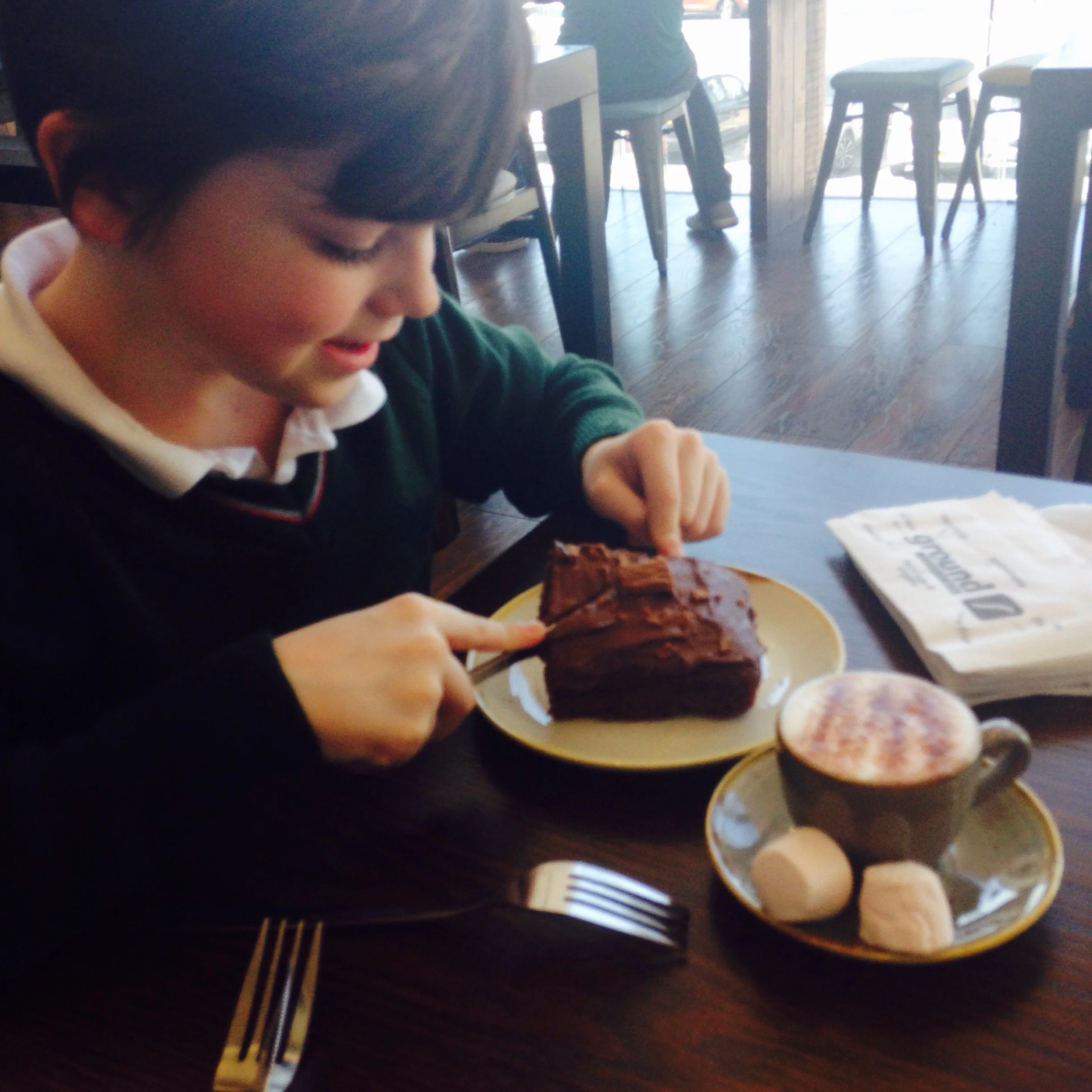 Snap quickly before the Nutella cake disappears!0