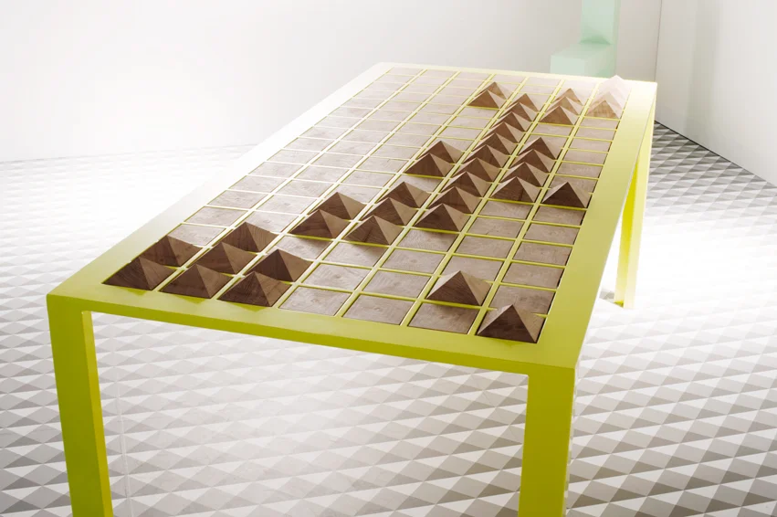 T228/89 Pyramid Table, 2010
