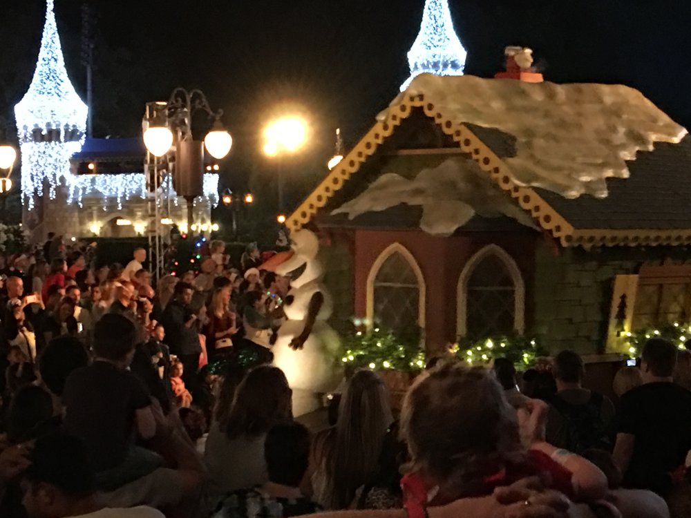 Mickey's Magical Christmas Parade