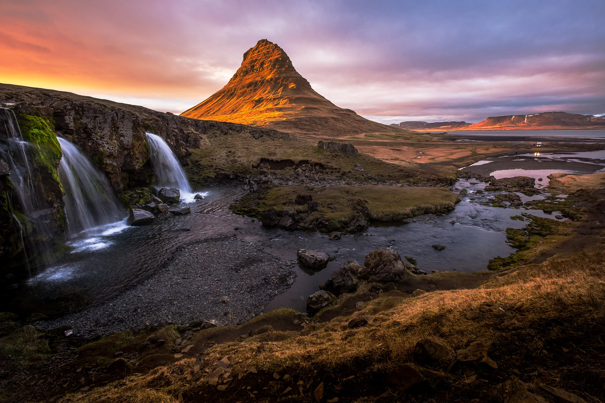 2016_May_Iceland _0013-85-small.jpg