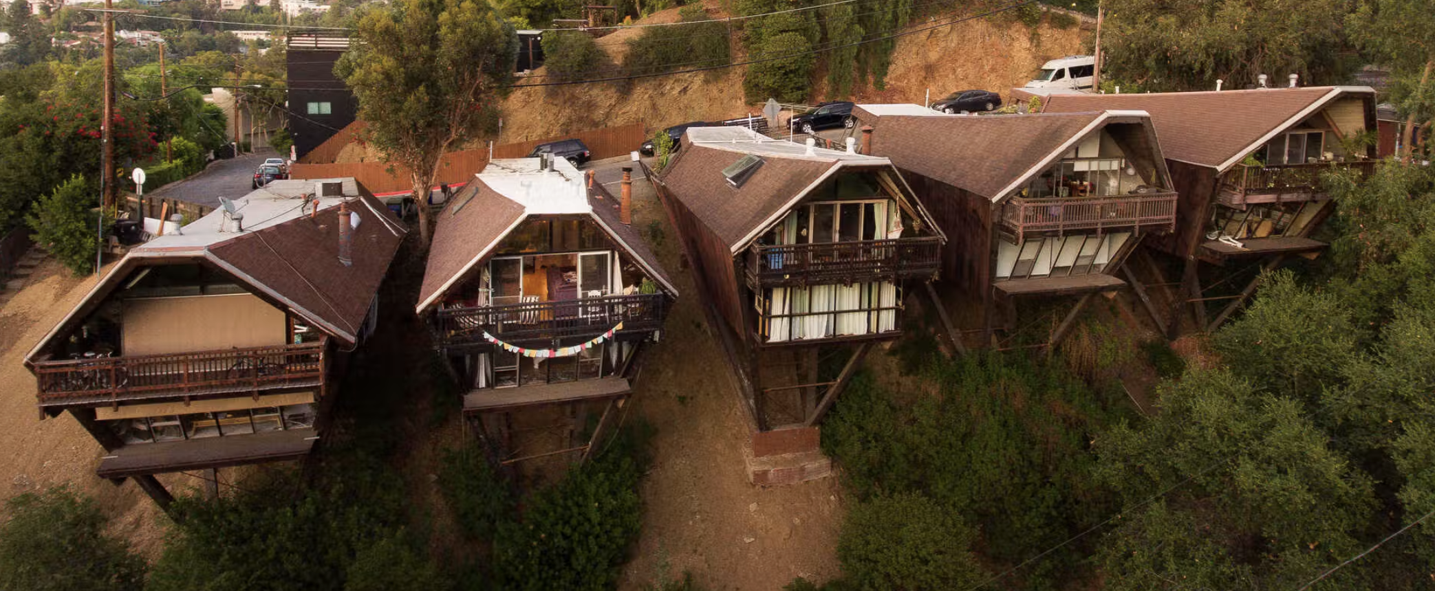 Harry Gesner boathouses cantilevered over the hillside above Cahuenga Pass in the Hollywood Hills, Los Angeles.