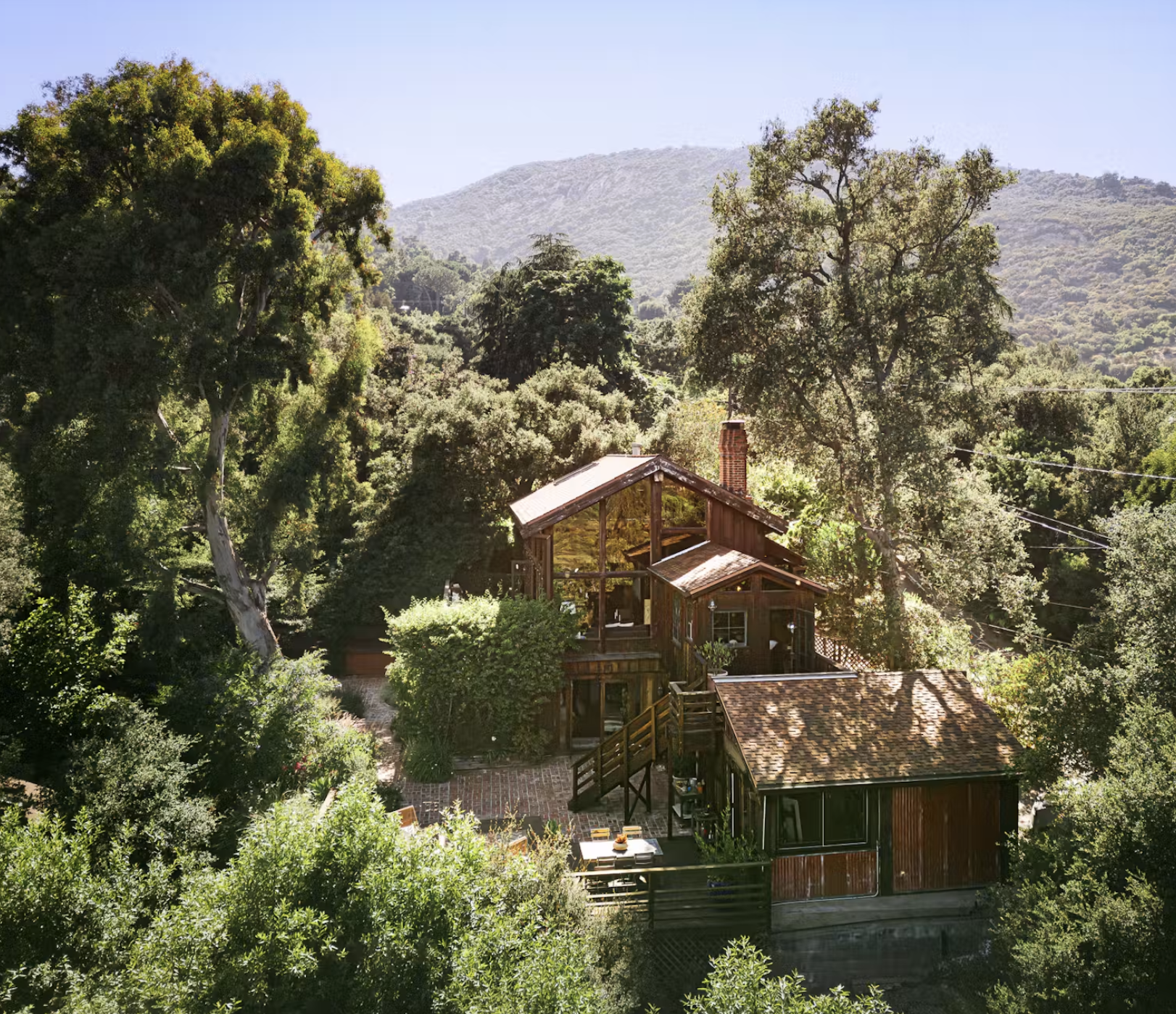 Paradise Lodge in Topanga: rustic modernism with a century of history