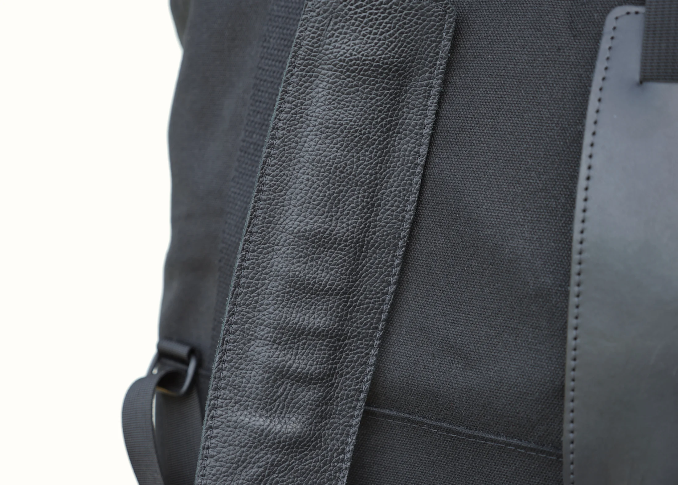 BRIM-BLACK2015_04.jpg