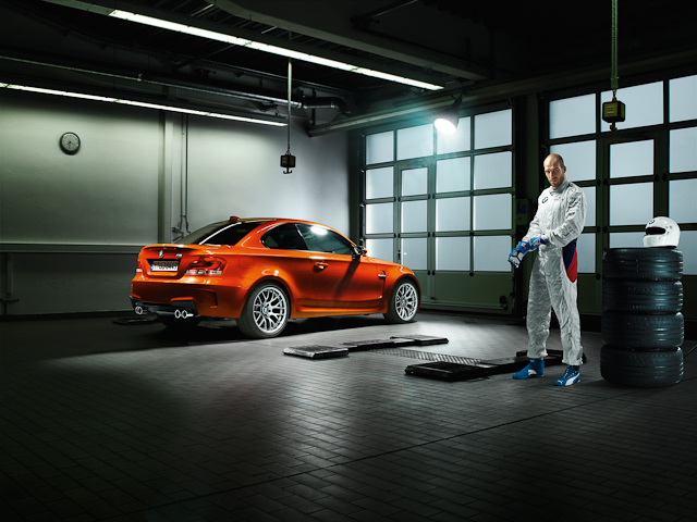 Finally getting around to posting these awesome pics of the BMW 1M. I want one.