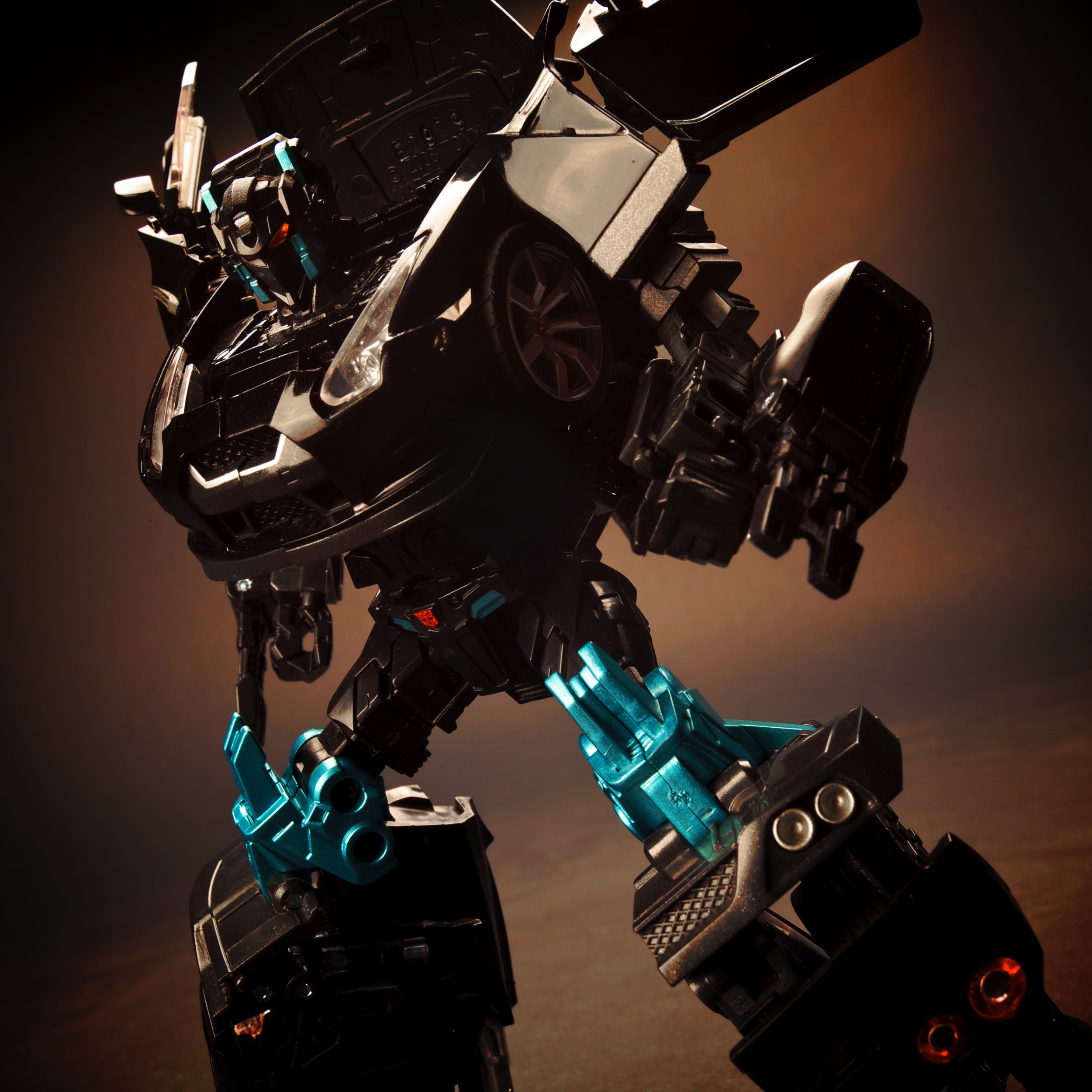 GTR-Optimus-Blk2.jpg