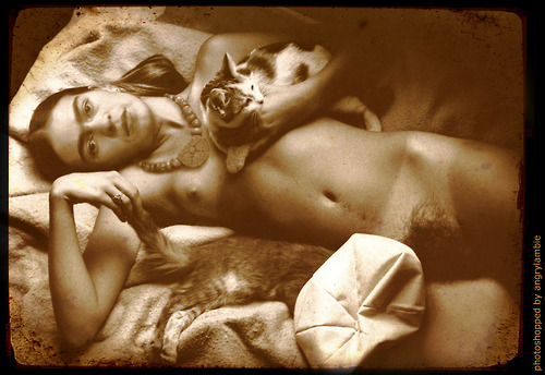 Artists too. Like Frida.