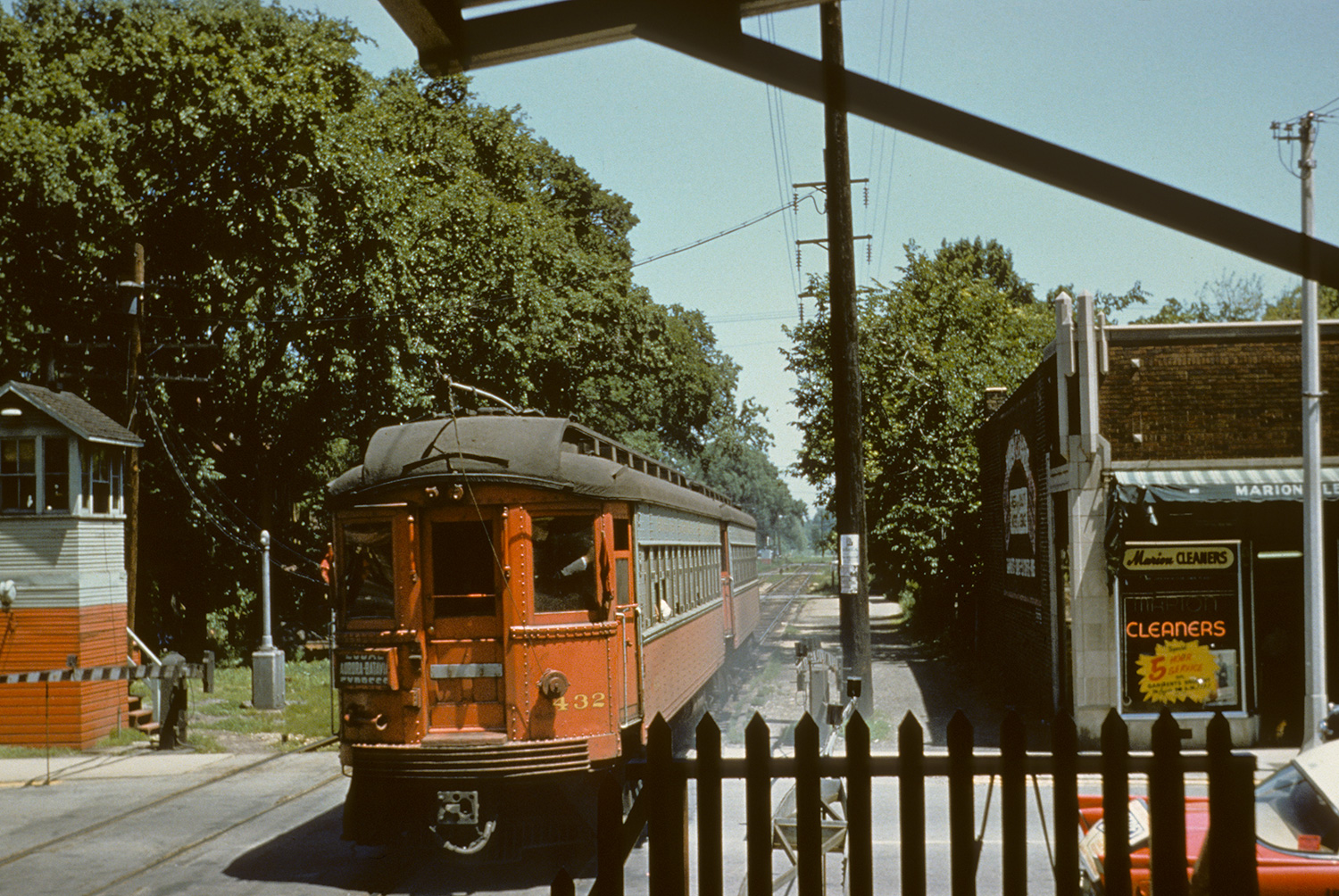 94_02_CAE_1500w.jpg