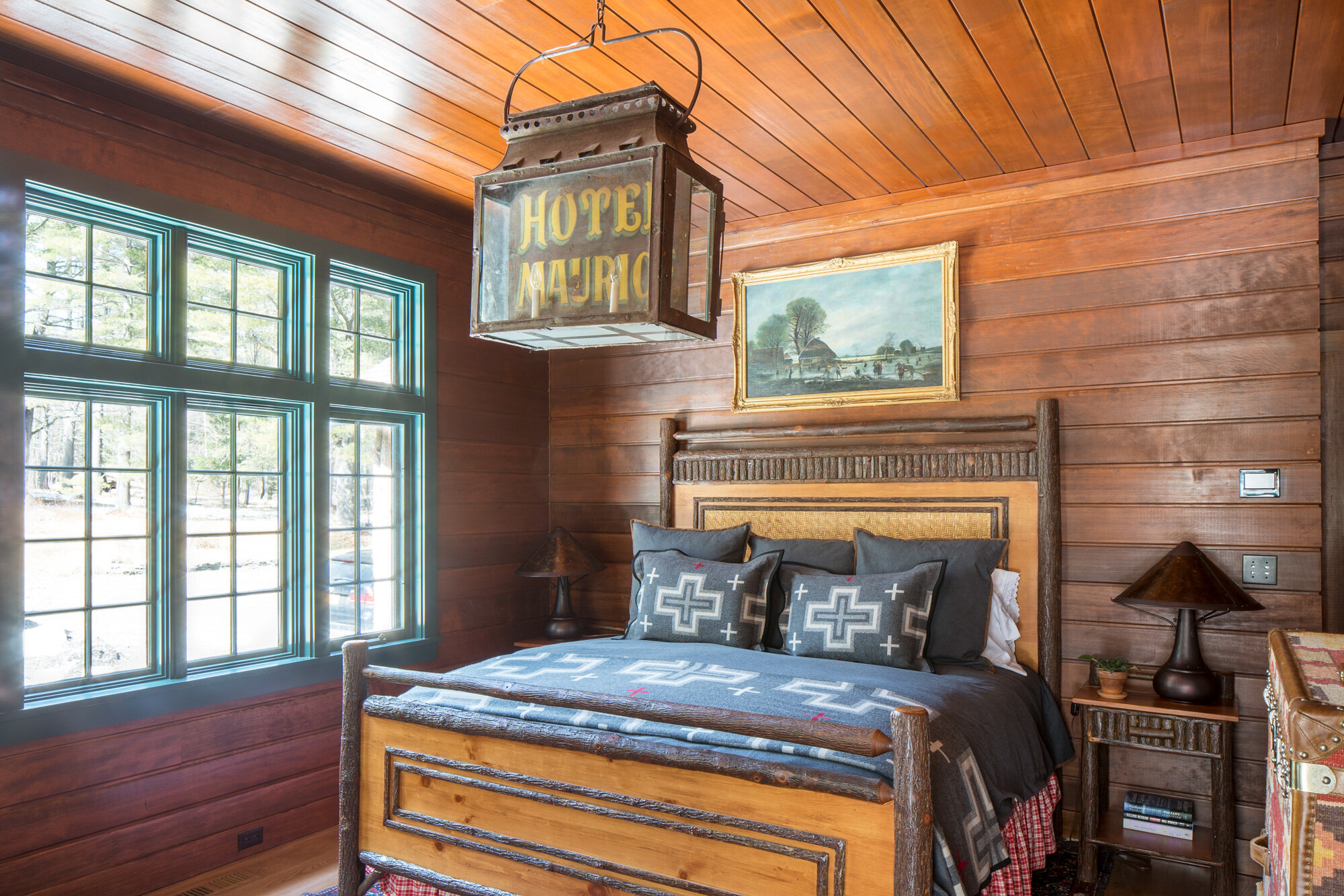 201804_EH_Bearsville_MasterBed-1.jpg