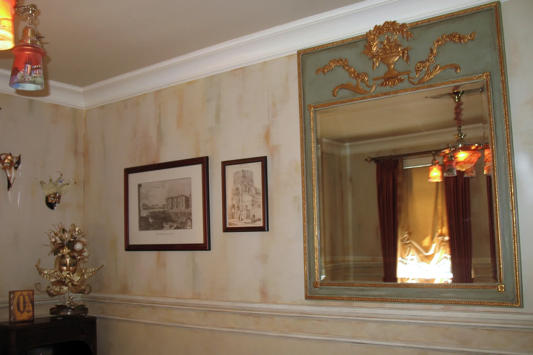MULTI- LAYERED GLAZING FOR OLD WORLD FEEL
