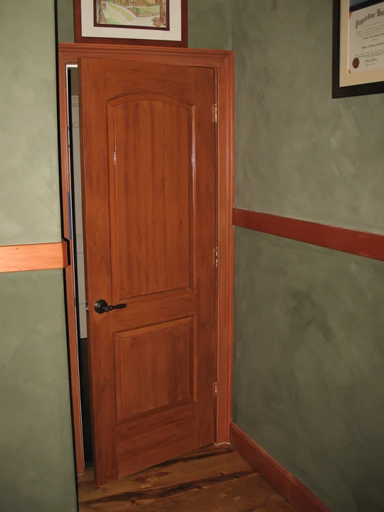 PAINTED WOOD GRAIN